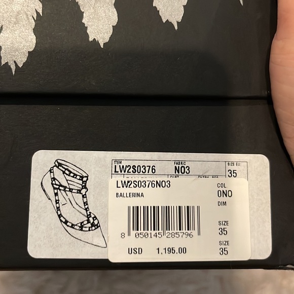 Pre own Valentino Rockstud Noir - Picture 3 of 4